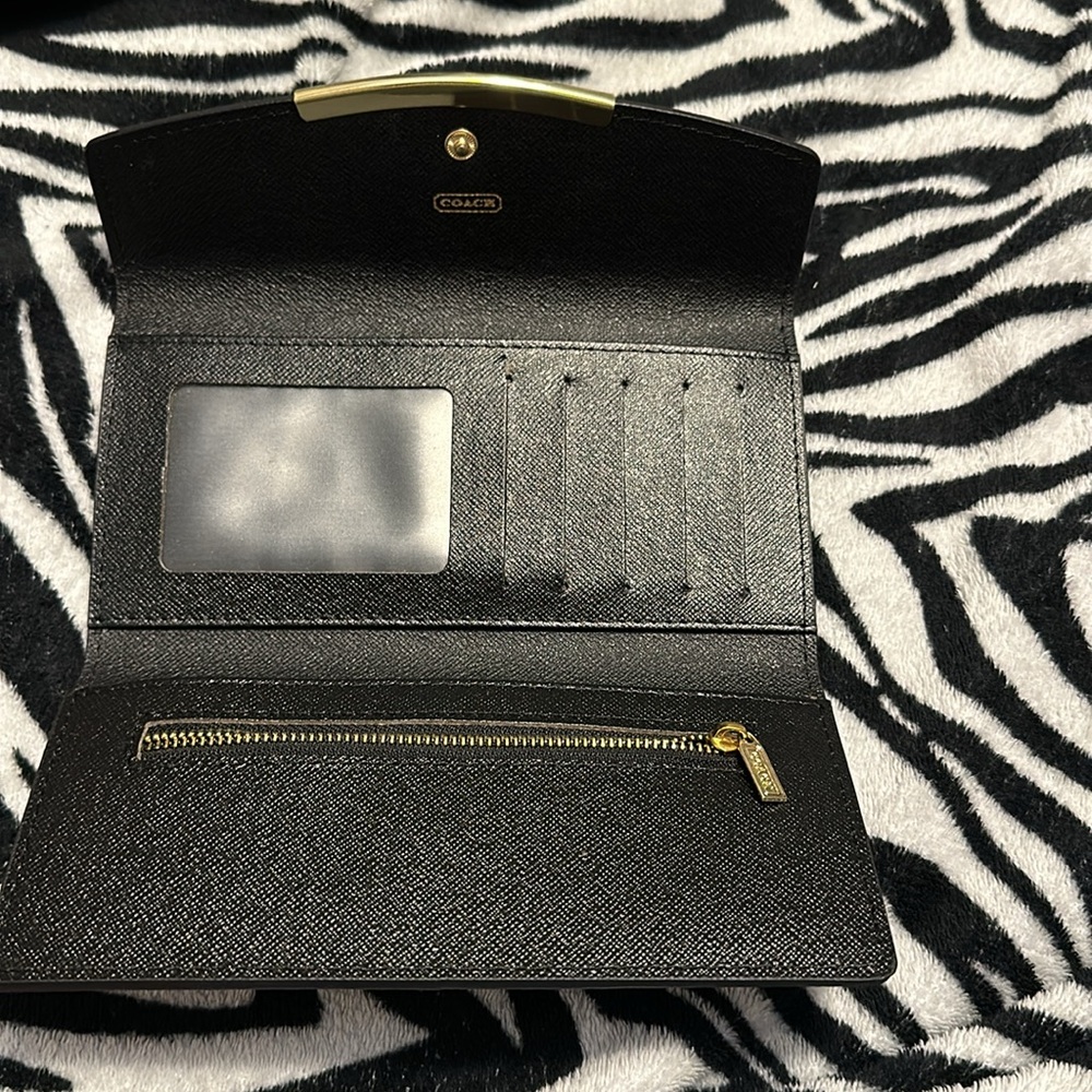 Coach wallet - Picture 2 of 5
